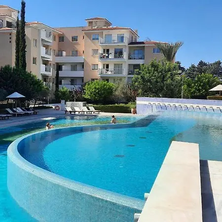 Cozy Two-bedroom In A Elisia Park With Swimming Pools *